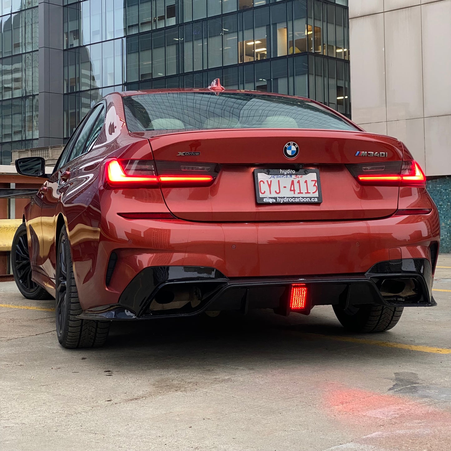BMW 3 SERIES G20 PRE LCI REAR DIFFUSER WITH F1 BRAKE LIGHT